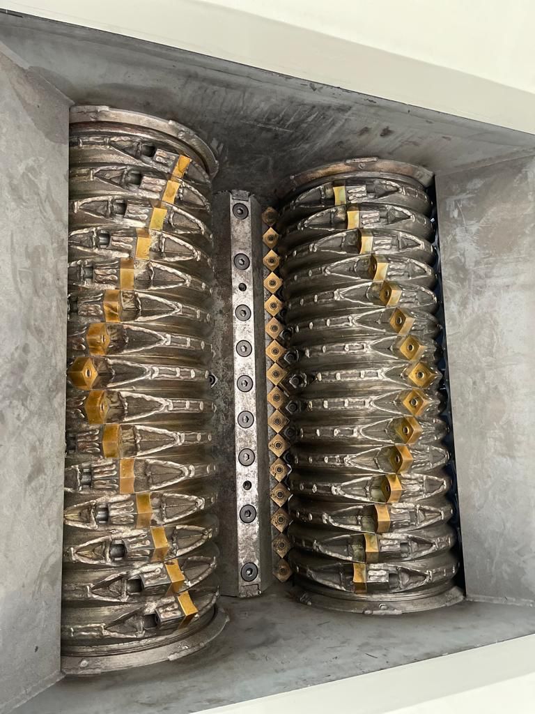 Triturador doble eje 